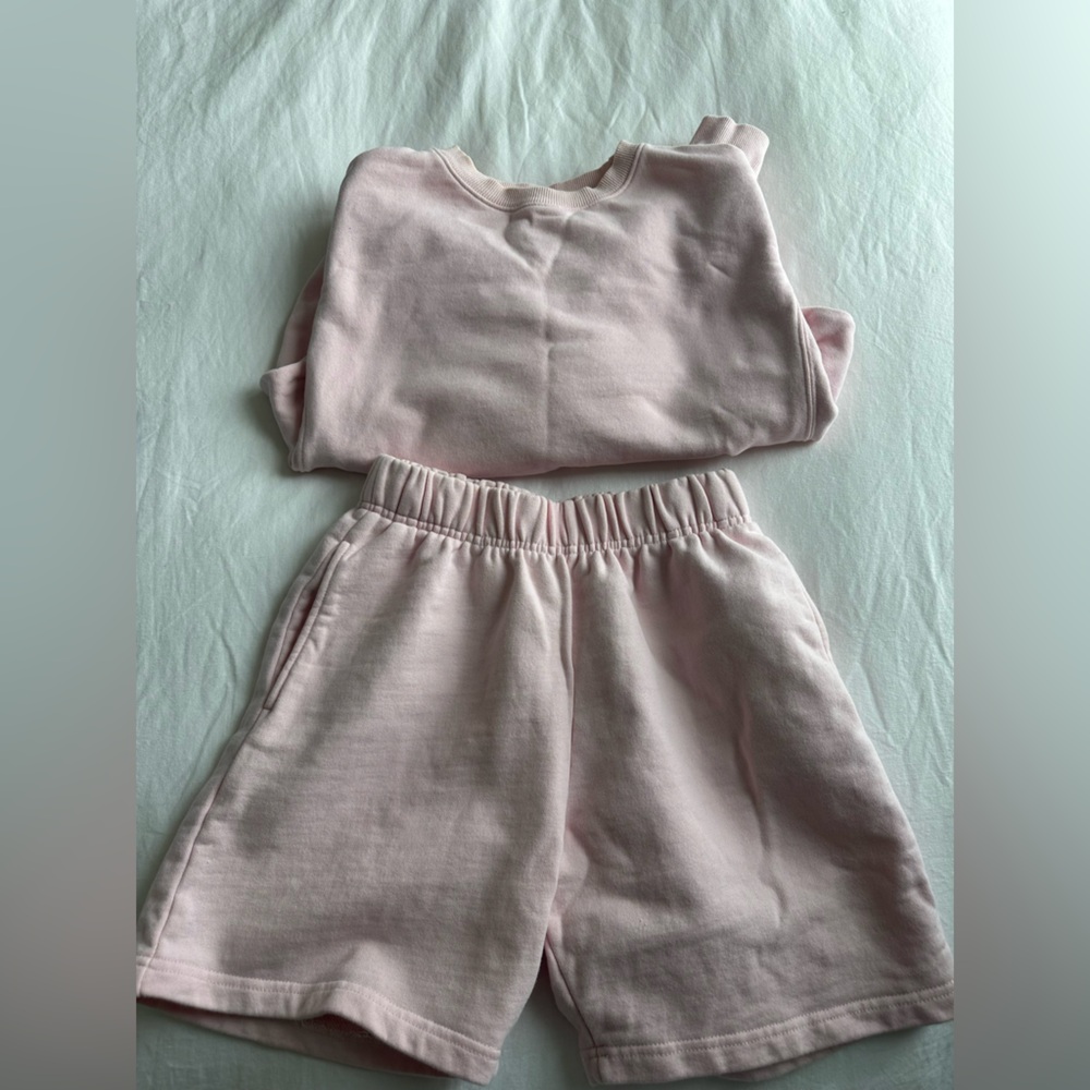 Brunette The Label Pink Sweatshirt + Shorts Matching Set